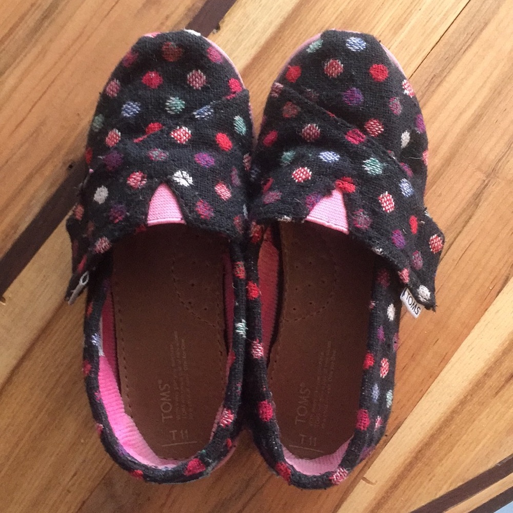 Little girls TOMS size 11